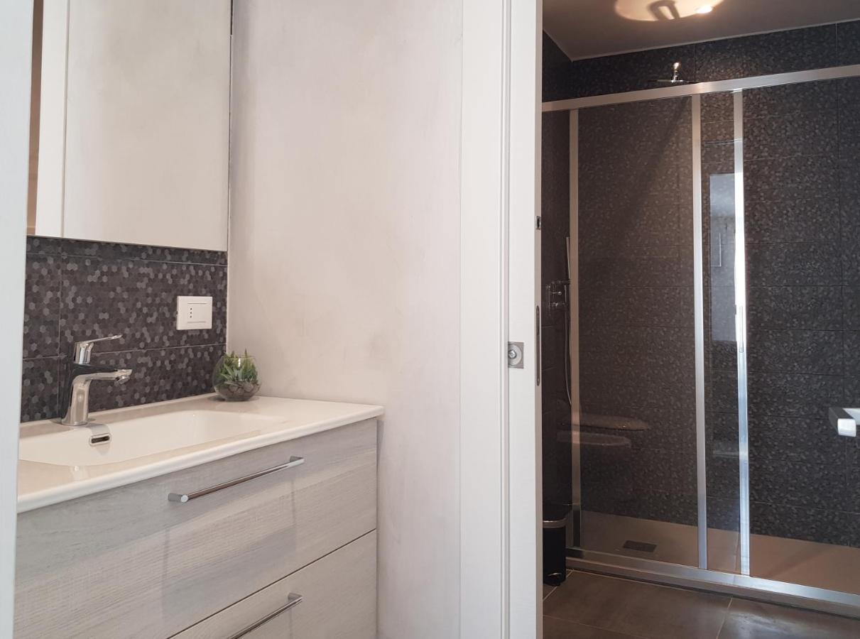 Casaviva - Casa Vacanze A Ceriale Con Terrazza Exterior foto