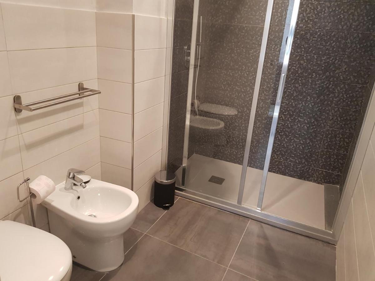 Casaviva - Casa Vacanze A Ceriale Con Terrazza Exterior foto